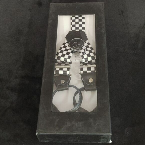 MEN'S FERRECCI BLACK-WHITE CHECK BUTTON END SUSPENDERS. - Picture 2 of 3